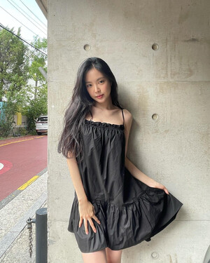 210806 Naeun Instagram Update