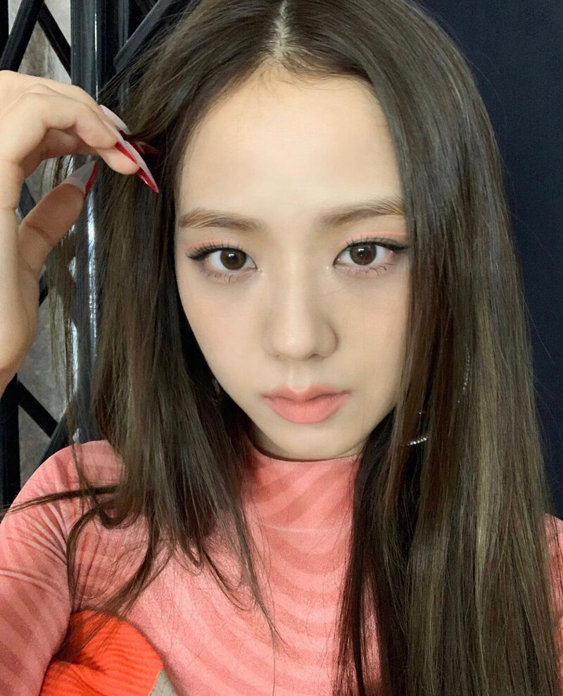 200702 JISOO Instagram Update | kpopping