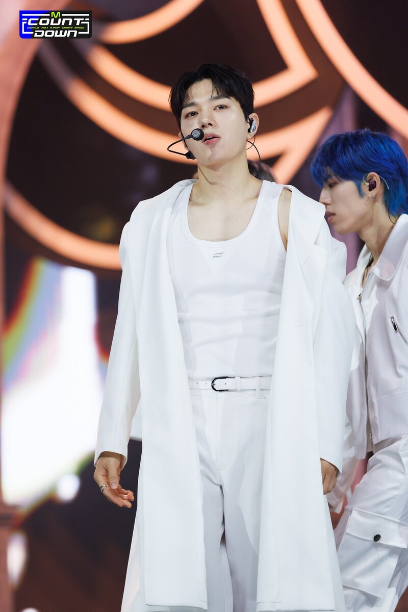 230807 - INFINITE - New Emotions on-site photo M Countdown documents 17