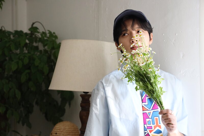 240619 - Naver - Infinite Flower Jacket Shooting Behind Photos documents 5
