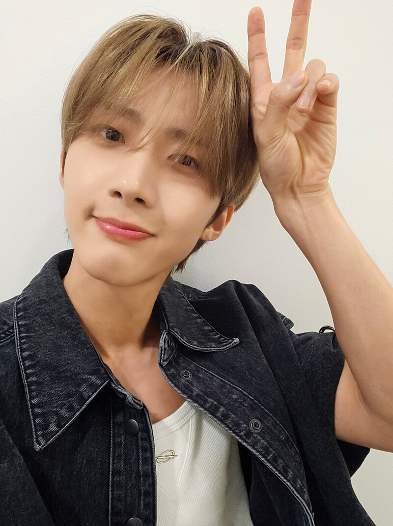 241006 Pentagon Twitter Update - Hui for Milky Boys documents 2