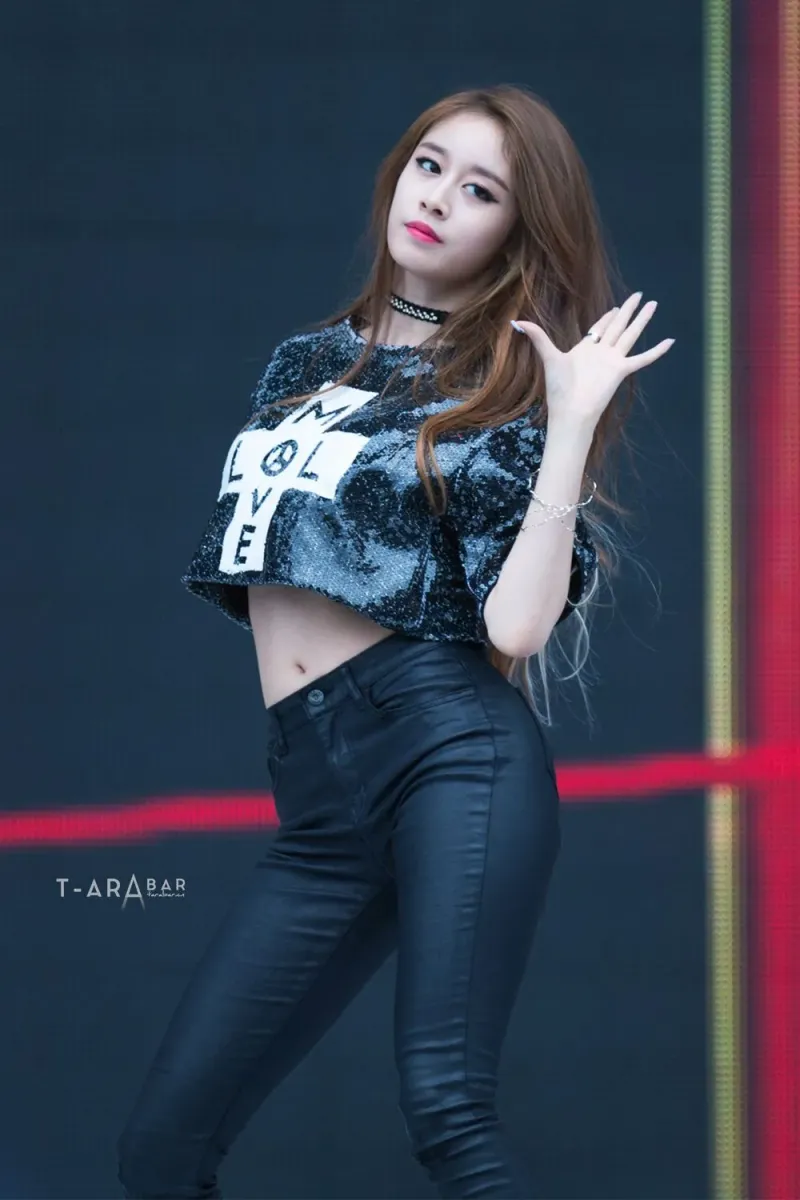 Jiyeon234.jpg