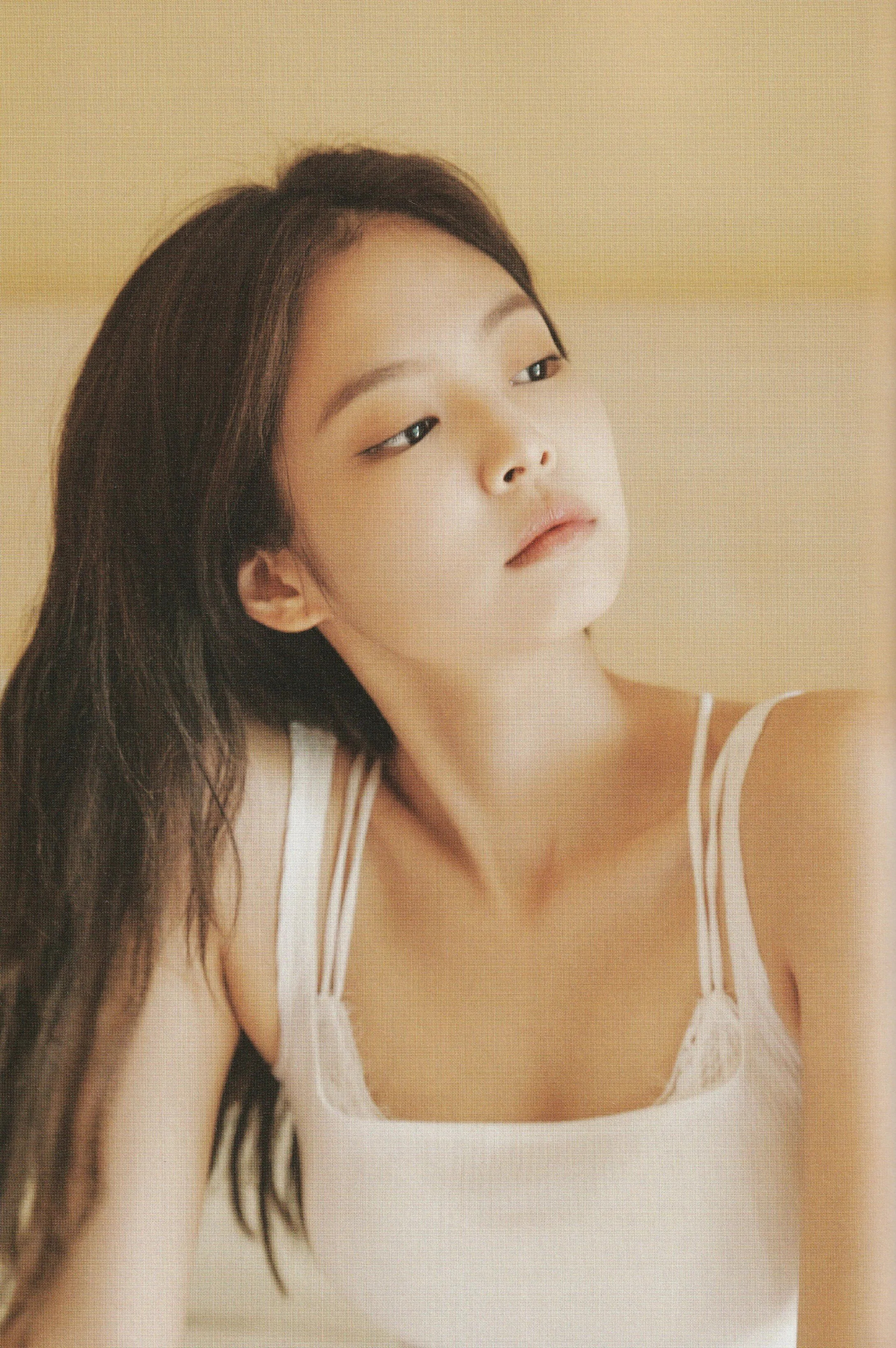 SCAN] 2019 BLACKPINK Summer Diary in Hawaii - Jennie | kpopping