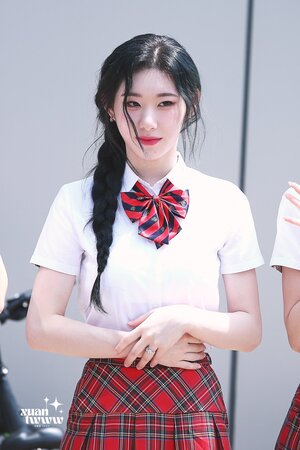 230706 ITZY Chaeryeong - Knowing Bros Commute