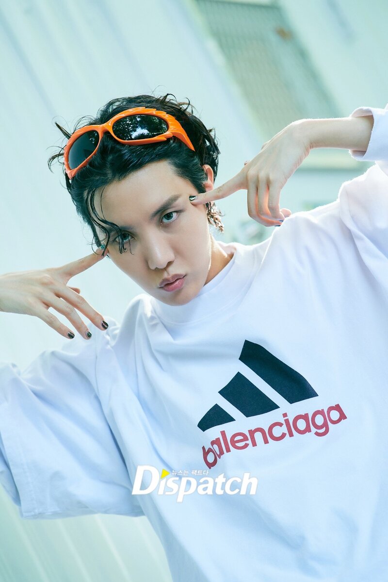 220812 BTS J-Hope 'Lollapalooza' Promotion Photoshoot by Dispatch documents 16