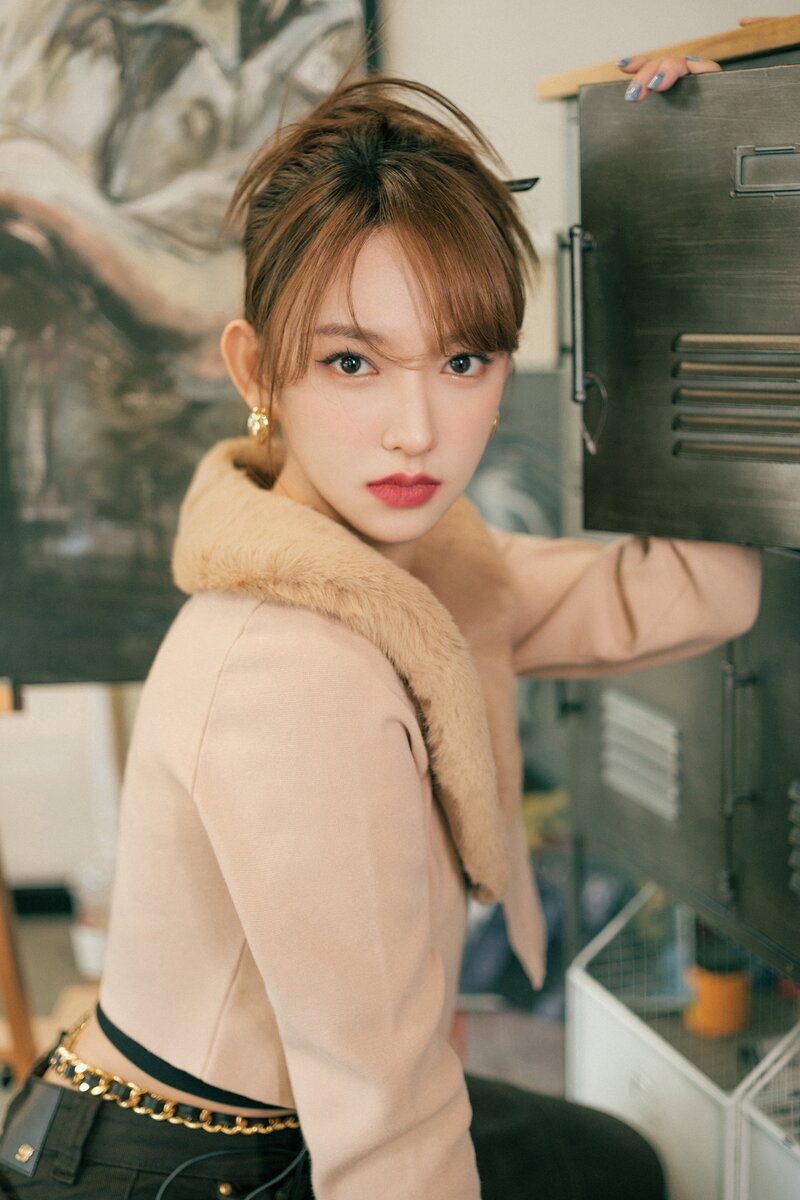 221223 Cheng Xiao Weibo Studio - The Moment of Love documents 1