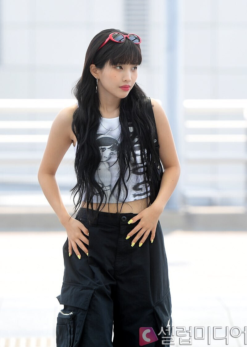 230721 (G)I-DLE Soyeon at Incheon International Airport | kpopping