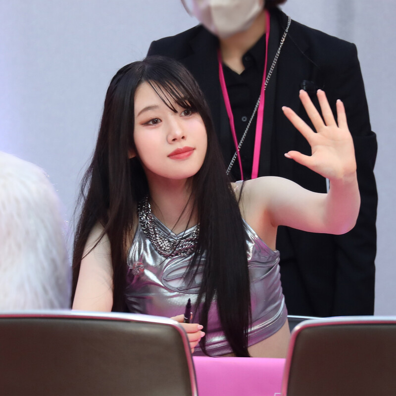 240416 Ayane at Fansign Event documents 1