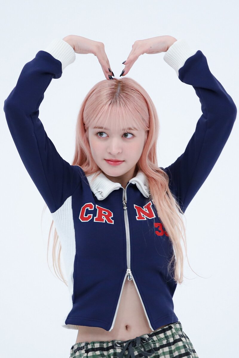 230321 MBC Naver Post - NMIXX at Weekly Idol documents 8
