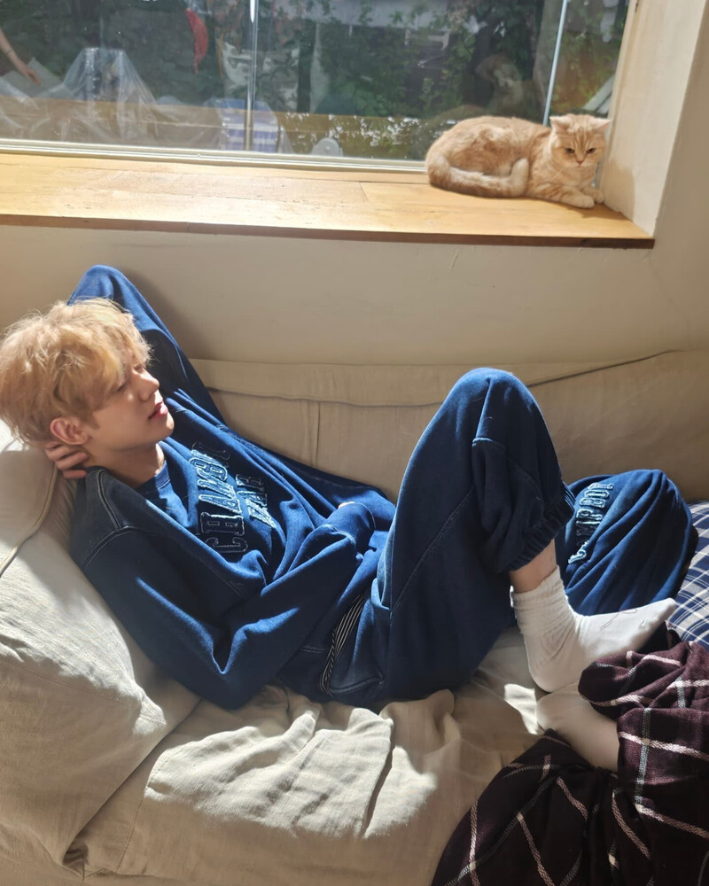 241018 TXT Yeonjun Instagram Update documents 8