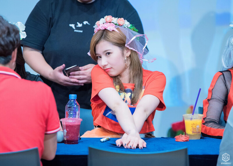 Sana1365.jpg