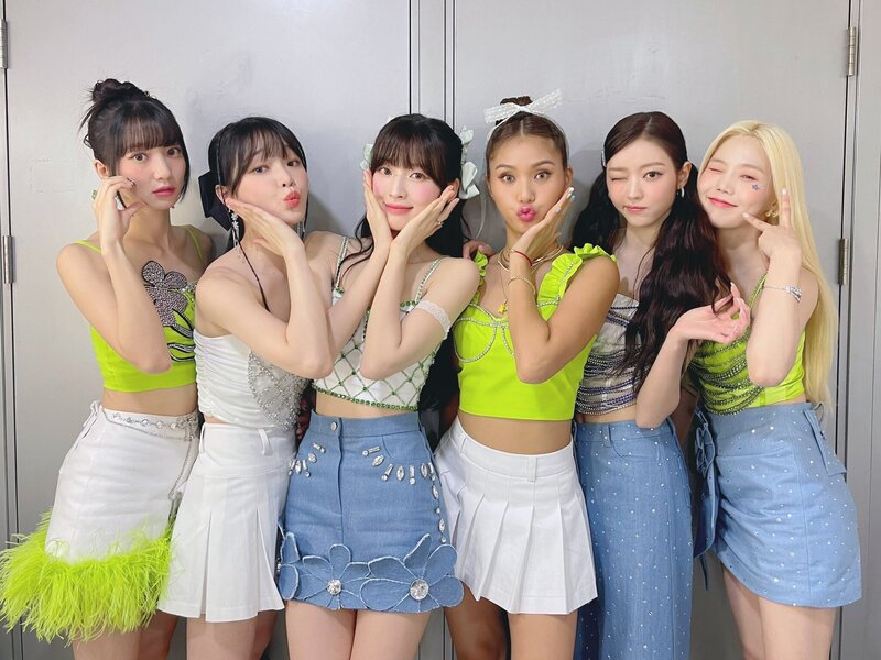 230730 OH MY GIRL Twitter Update documents 3