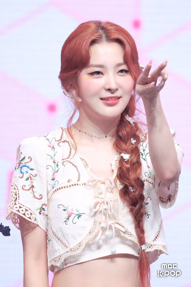 240706 Red Velvet Seulgi - 'Cosmic' at Music Core documents 1