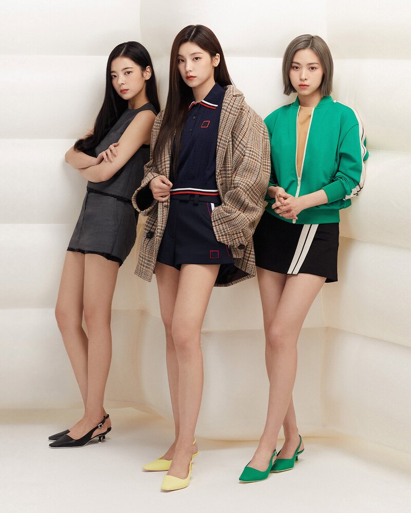 ITZY for CHARLES & KEITH 2023 Spring Collection documents 7