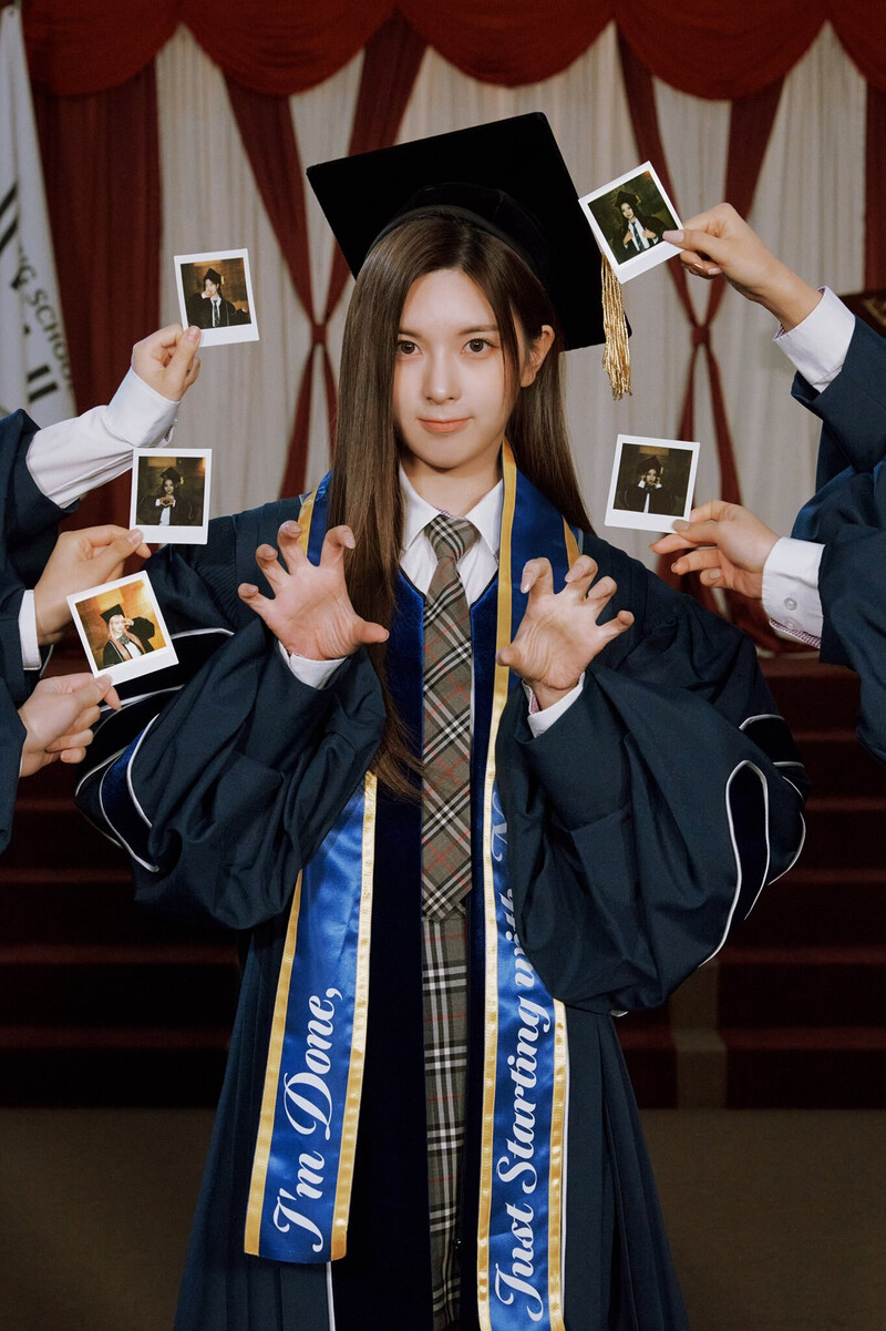 NMIXX - Official Fanclub "NSWER" 1st Generation documents 5