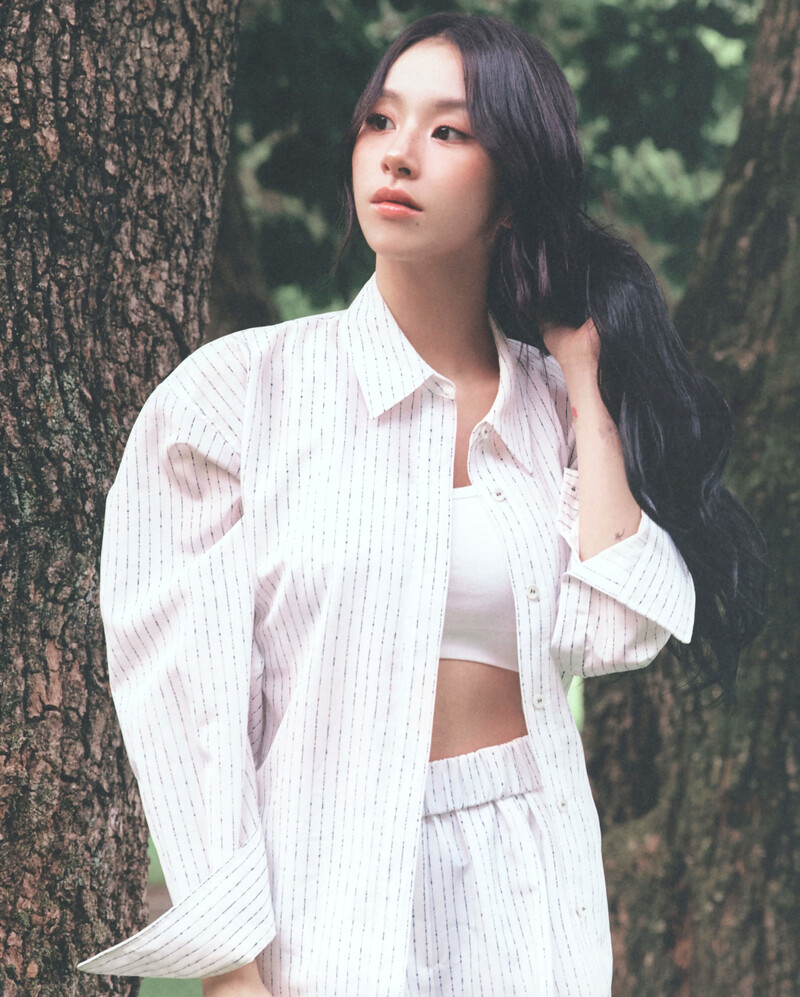 TWICE Chaeyoung for Esquire 2024 - Special Photobook 'Once More' (Scans) documents 2