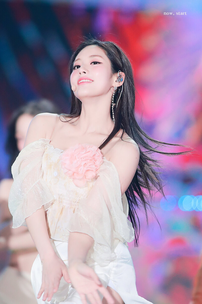 220809 fromis_9 Jiwon - KBS Open Concert in Ulsan documents 1