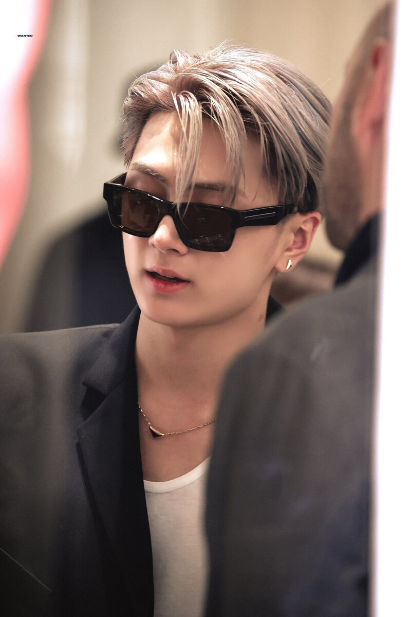 230920 JAY IN MILAN FOR PRADA documents 1