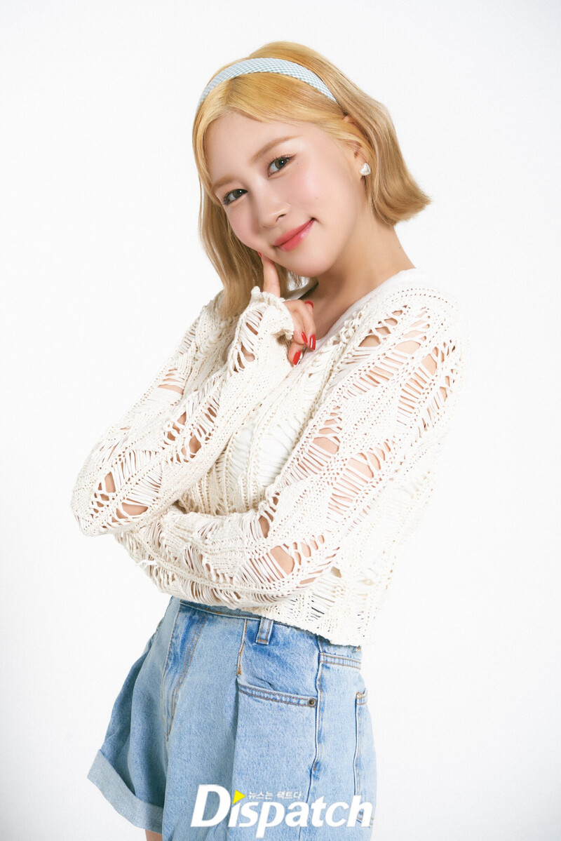 220708 WJSN Dayoung 'Sequence' Promotion Photoshoot by Dispatch documents 1