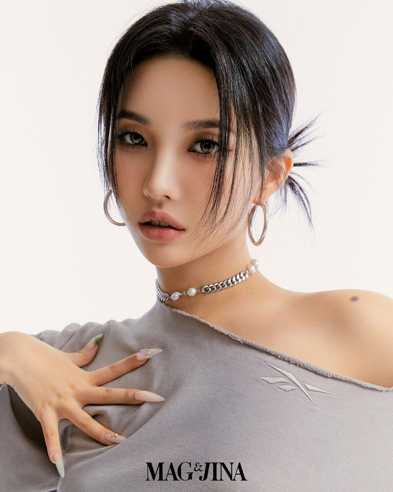 (G)I-DLE Soyeon for MAG & JINA Magazine Issue No.11 documents 7