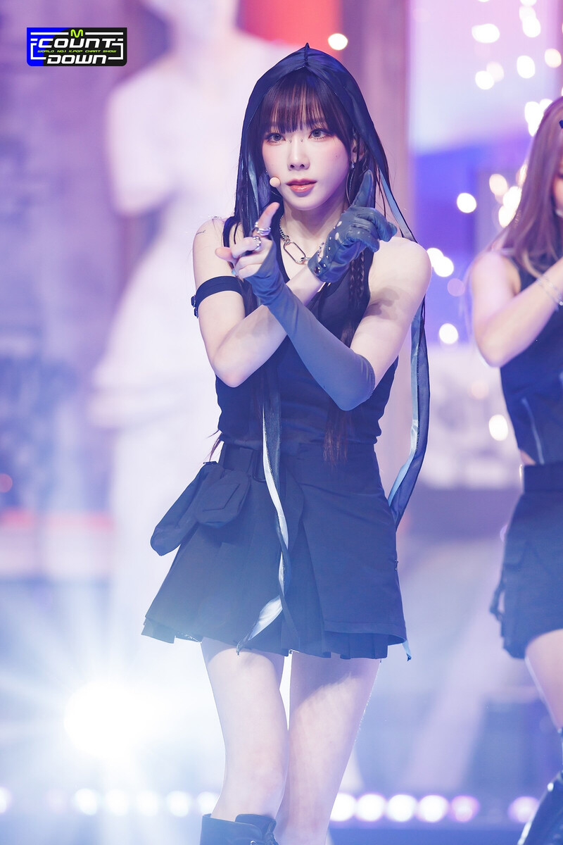 230119 GOT the beat Taeyeon 'Stamp On It' at M Countdown documents 16