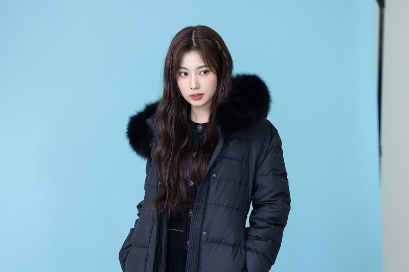 KANG HYEWON - Roem F/W Behind the Scenes documents 14