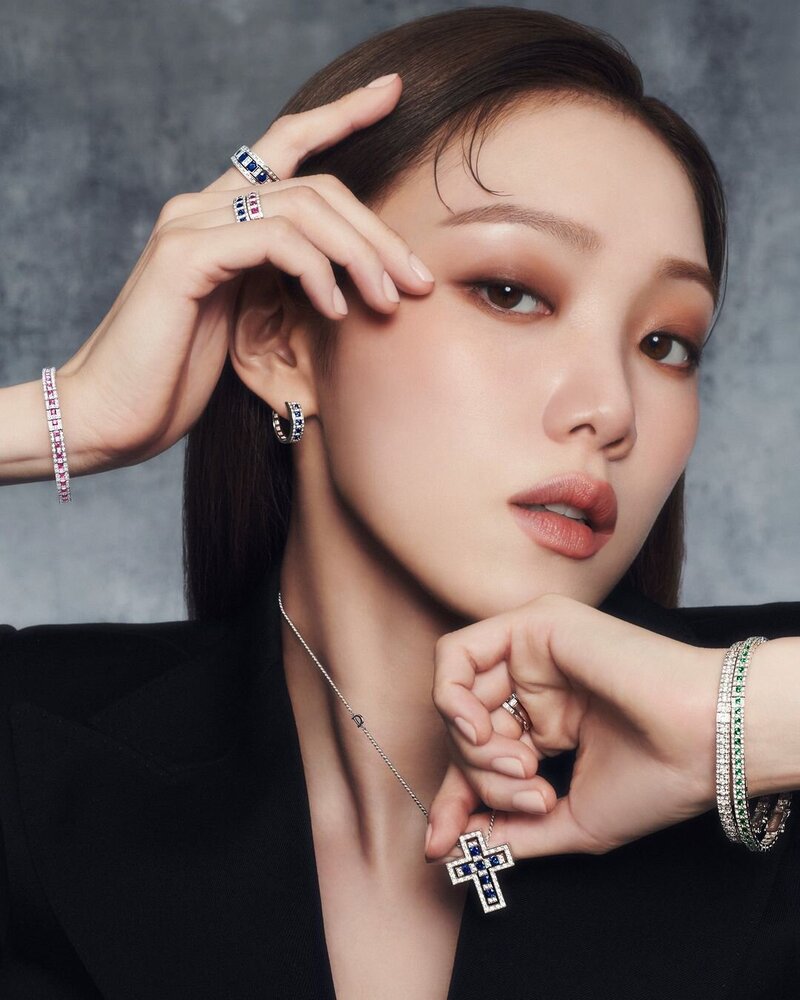 LEE SUNG KYUNG for DAMIANI documents 1