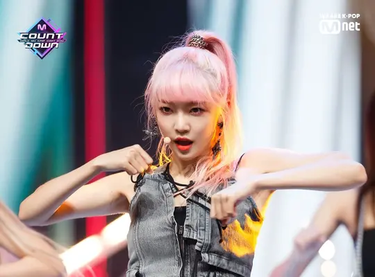 190822 Everglow Onda Adios At M Countdown Kpopping