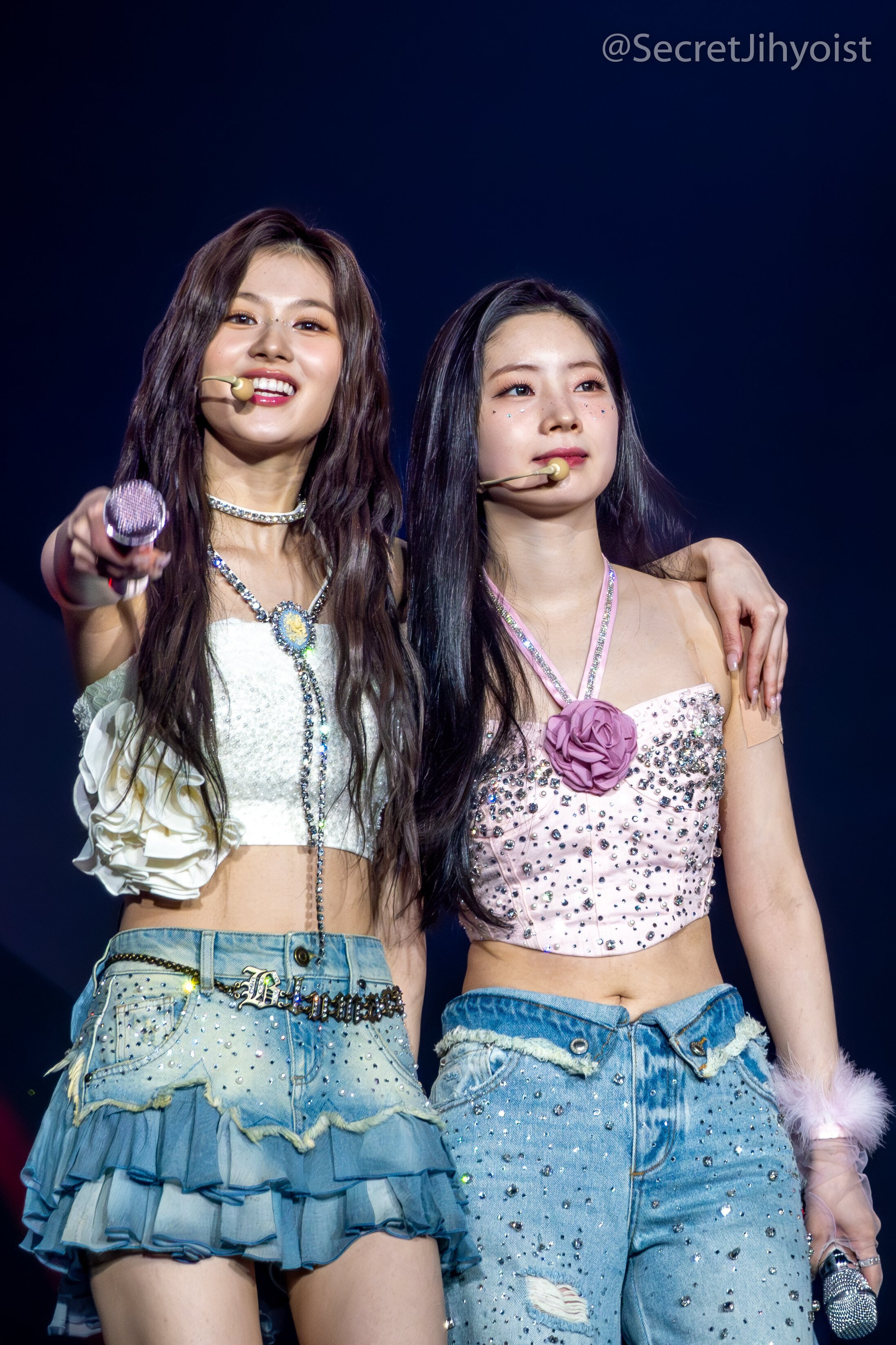 230621 TWICE Sana & Dahyun - 'READY TO BE' World Tour in Dallas