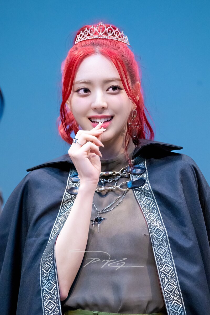 240119 ITZY Yuna - SOUNDWAVE Fansign Event documents 10