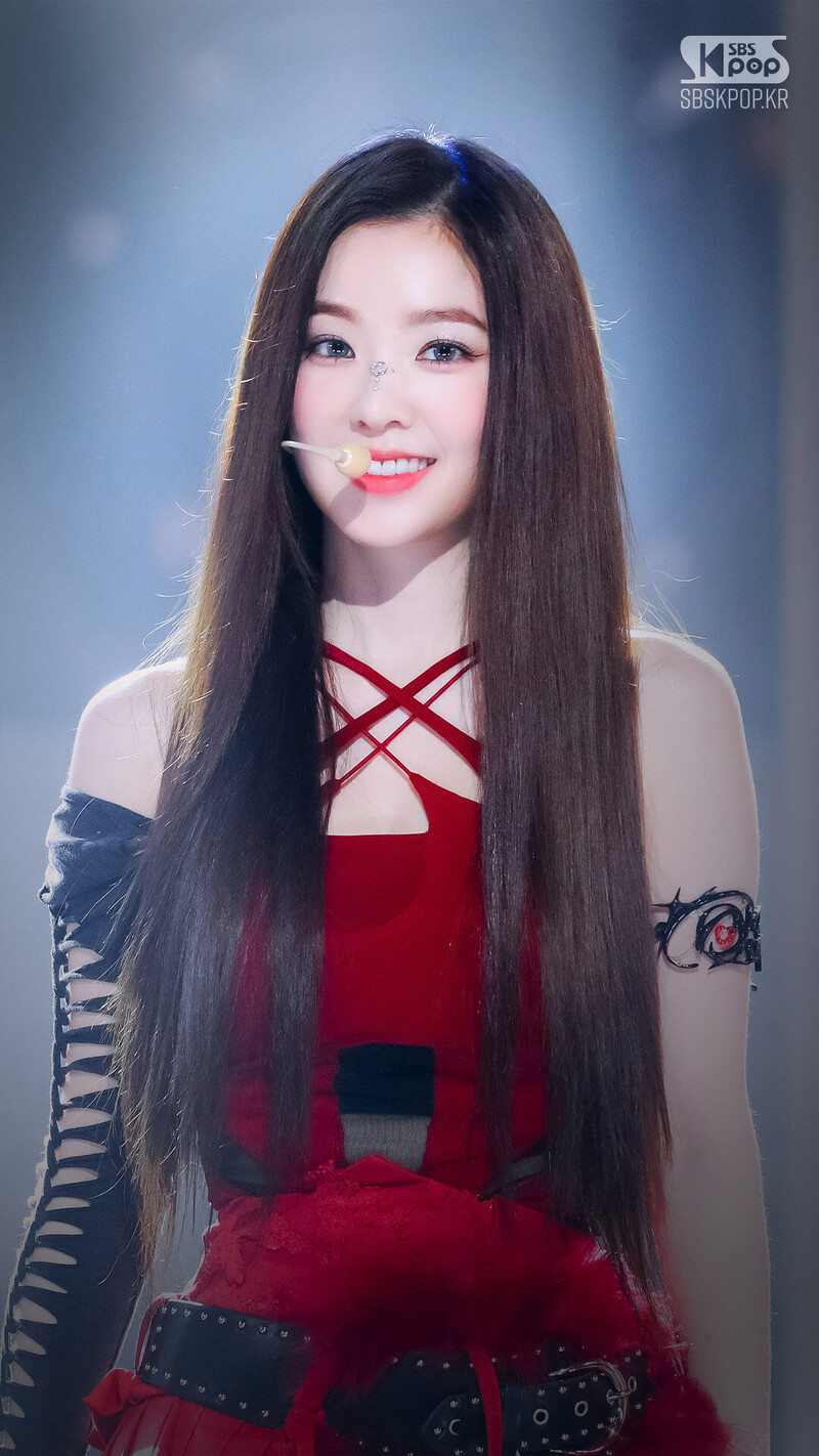 240630 Red Velvet Irene - 'Cosmic' at Inkigayo documents 4