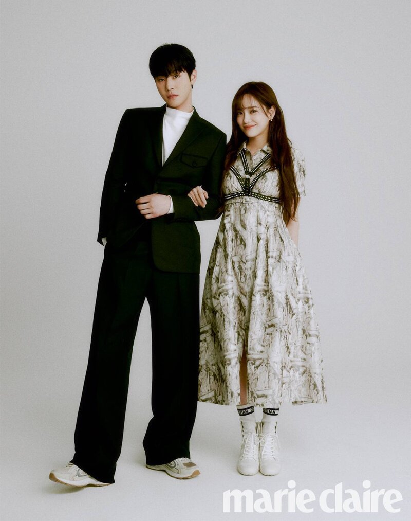 AHN HYOSEOP x KIM SEJEONG for MARIE CLARIE Korea March Issue 2022 documents 2