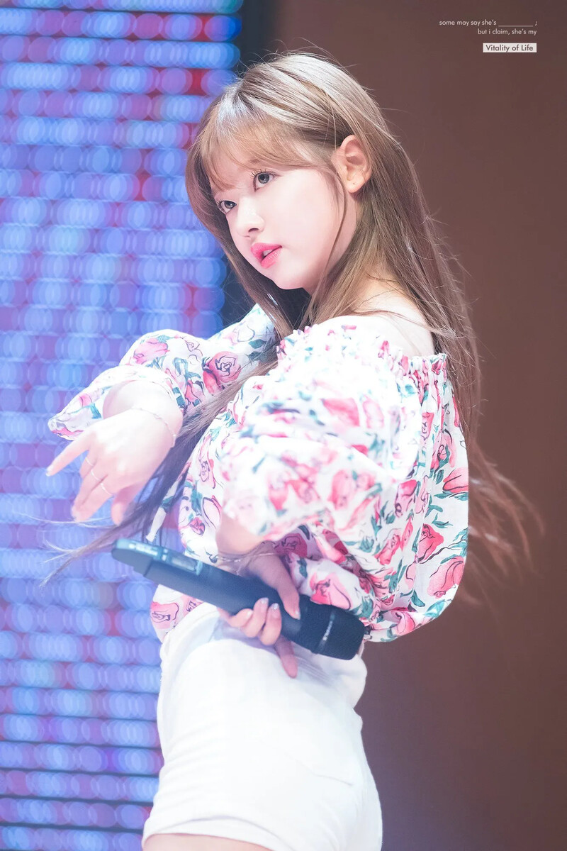 YooA370.jpg