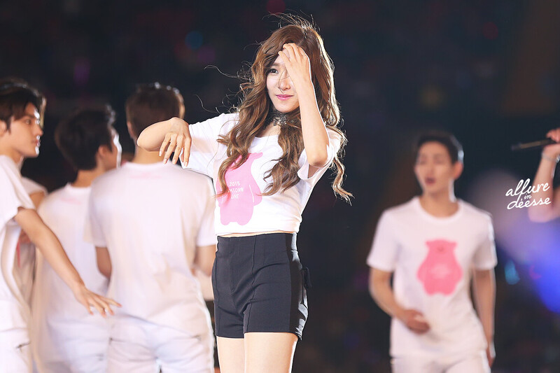 150321 Girls' Generation Tiffany at SMTOWN in Taiwan documents 2