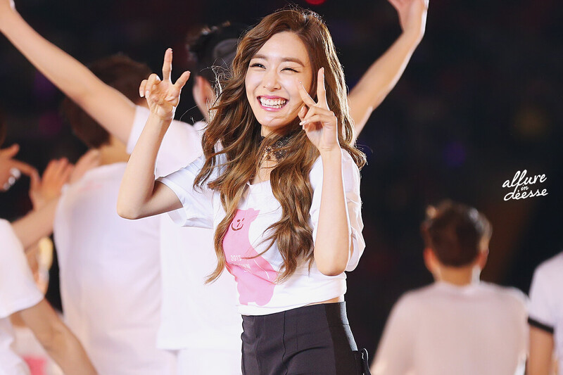 150321 Girls' Generation Tiffany at SMTOWN in Taiwan documents 3