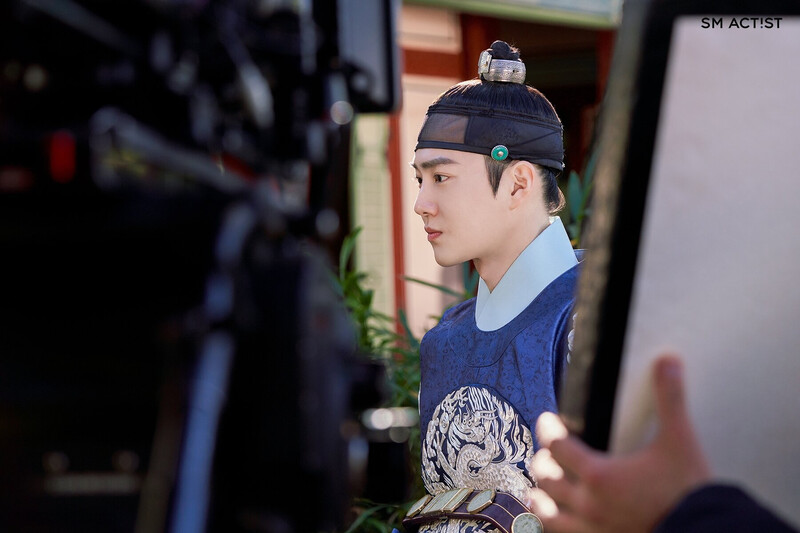 240417 SM Entertainment Naver post - EXO Suho "Missing Crown Prince" Behind the Scenes documents 7