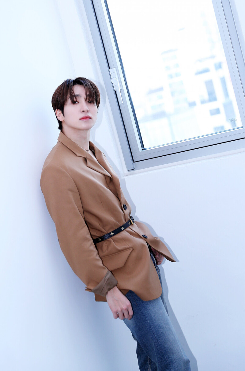 240319 The Boyz Sangyeon - Star News Interview Photo documents 4