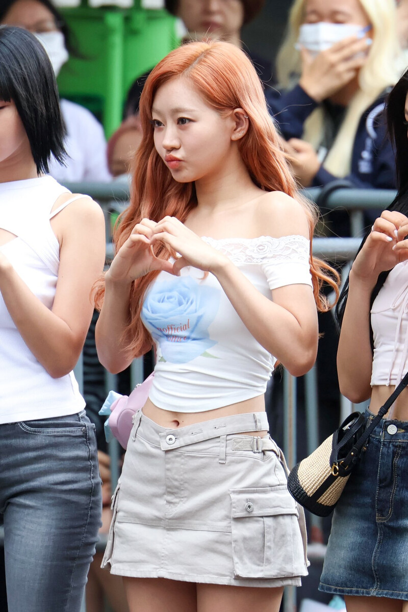 240705 KISS OF LIFE Julie - Music Bank Commute documents 5