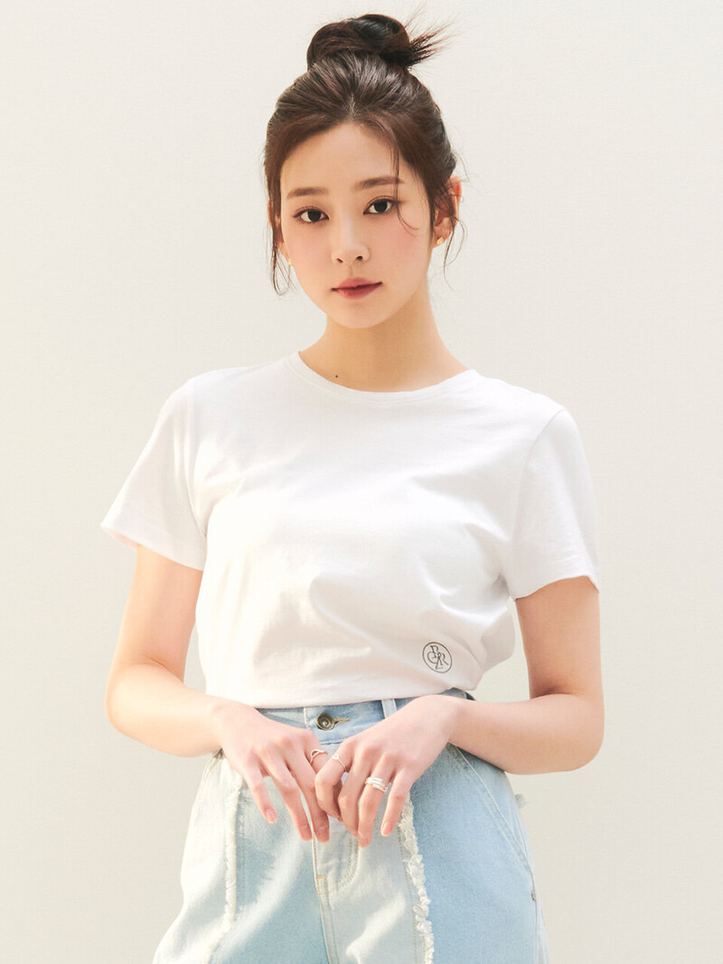 Kim Minju for Citybreeze 2022 SS Collection documents 15