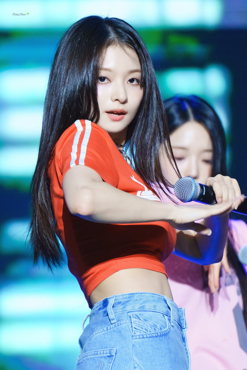 240518 fromis_9 Nagyung - Spring Breeze Campus Festival documents 1