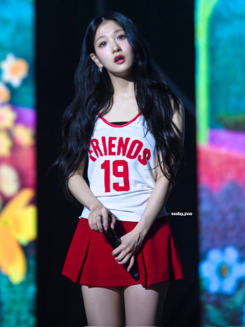 240518 fromis_9 Seoyeon - Spring Breeze Campus Festival documents 4