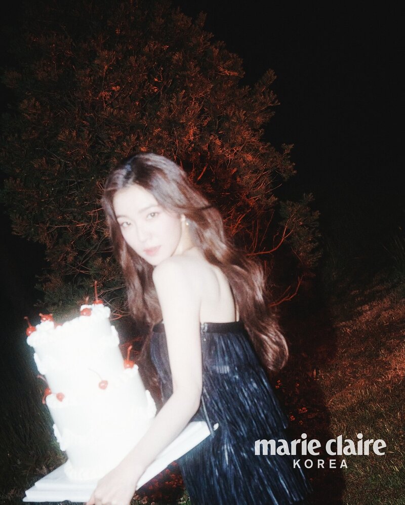 Red Velvet for Marie Claire Korea July 2024 Issue documents 1