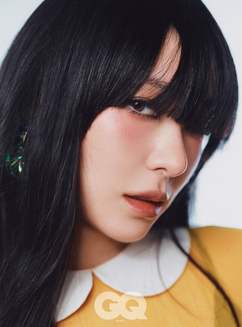 SNSD TIFFANY YOUNG for GQ Korea April Issue 2023 documents 6