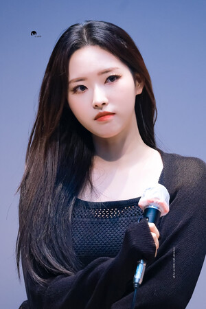 220702 LOONA Olivia Hye