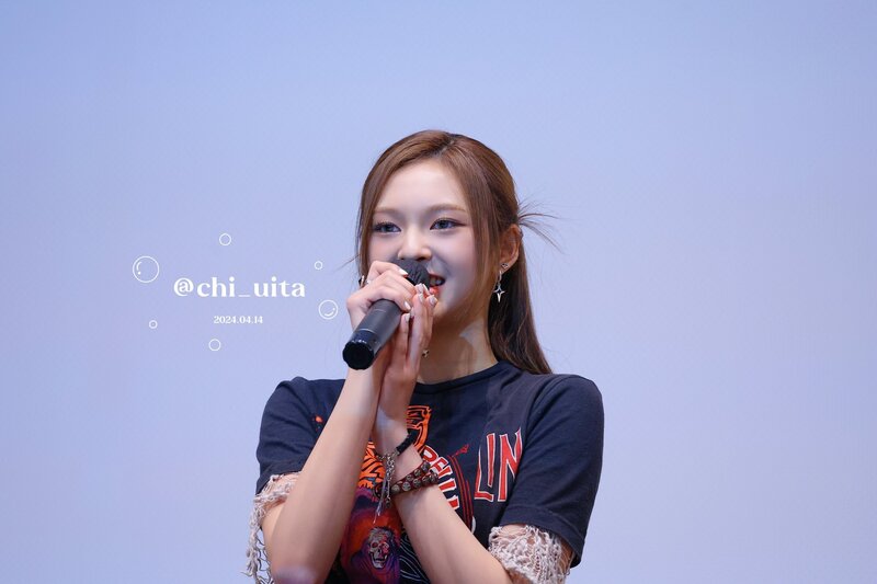 240414 BABYMONSTER Chiquita - Weverse Fansign Event documents 2