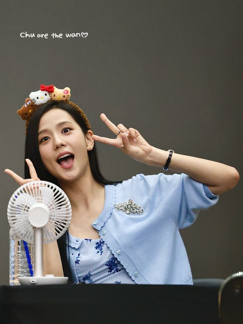 240808 BLACKPINK's Jisoo at Fansign documents 2