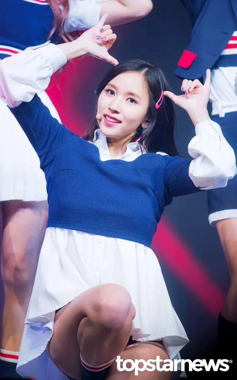 Mina673.jpg