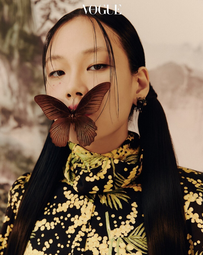 BIBI for Vogue Korea October 2020 issue documents 2