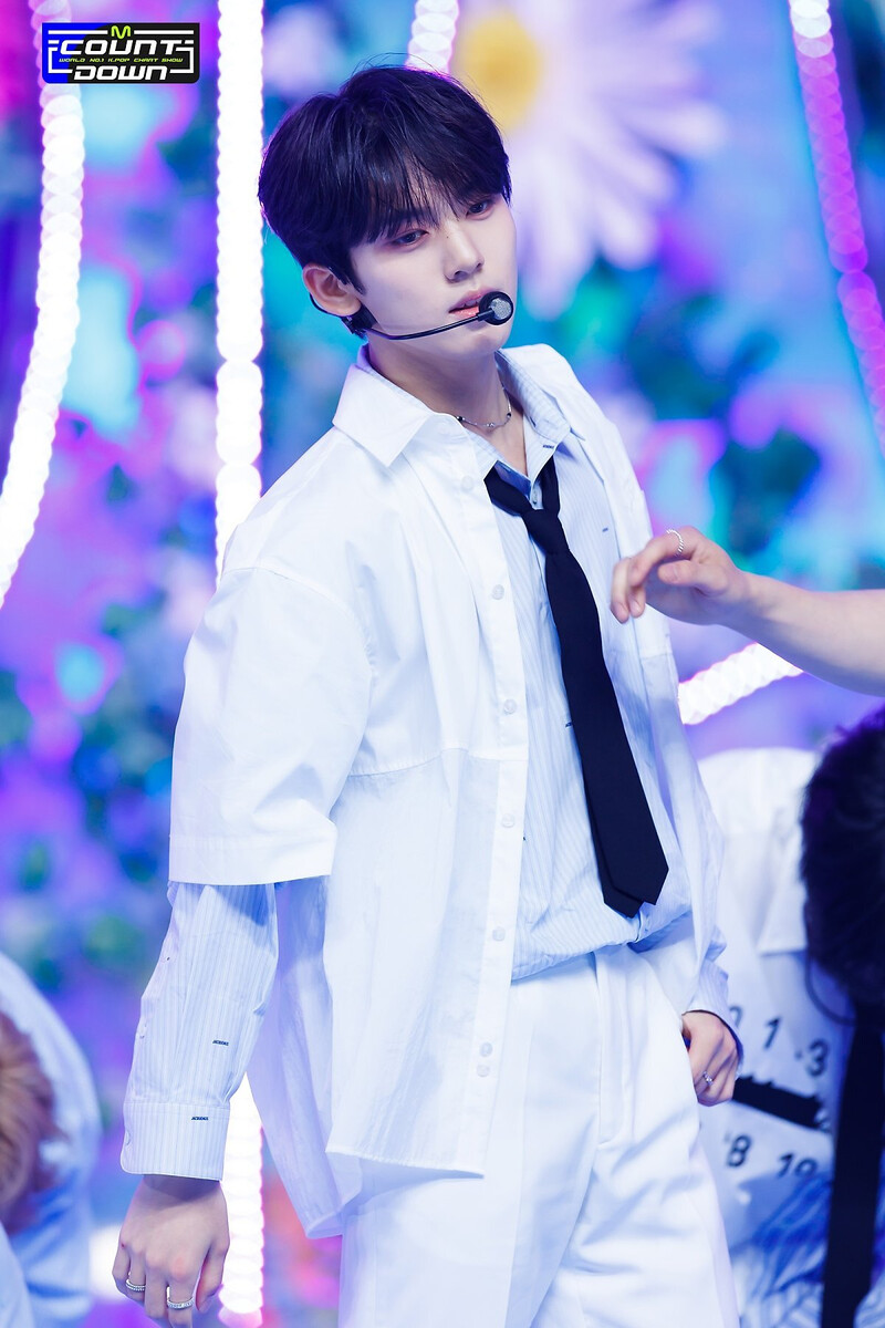 230713 ZEROBASEONE - 'In Bloom' at M COUNTDOWN documents 17