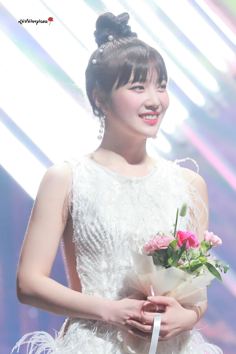 200130 Red Velvet Joy - Seoul Music Awards documents 4